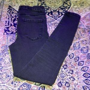 Black skinny jeggings